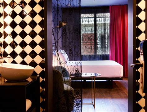 alojamiento gay madrid|Los mejores hoteles gay de Madrid, seleccionados por misterb&b.